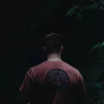 Mann in Dschungel von Boquete.