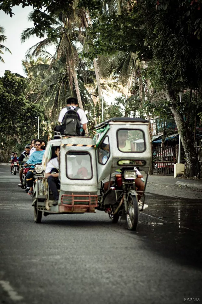 Typisches Fortbewegungsmittel auf den Philippinen - das Jeepney