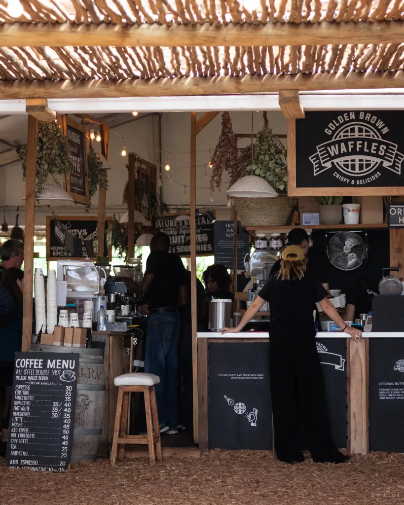 Sehenswürdigkeiten in Kapstadt: Kaffeestand auf dem Oranjezicht City Farm Market