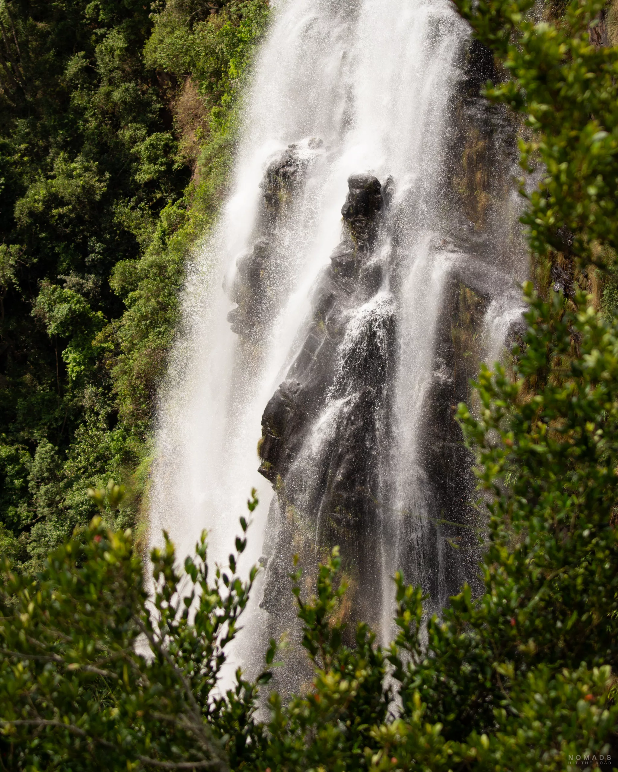 Ausschnitt eines Wasserfalls auf der Panorama Route
