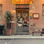 Eingang vom Restaurant Trattoria Corrieri in Parma