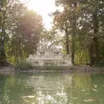 Brunnen am See im Parco Duale