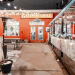 Eingang des Gateway Grills