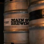 Bierfässer aus Aluminium der Main Street Brewing Co