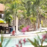 Pool und Gemeinschaftsbereich im Casa Cactus in Buenavista