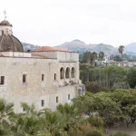 Blick auf den Jardín Etnobotánico de Oaxaca sowie Teile des Templo de Santo Domingo de Guzmán
